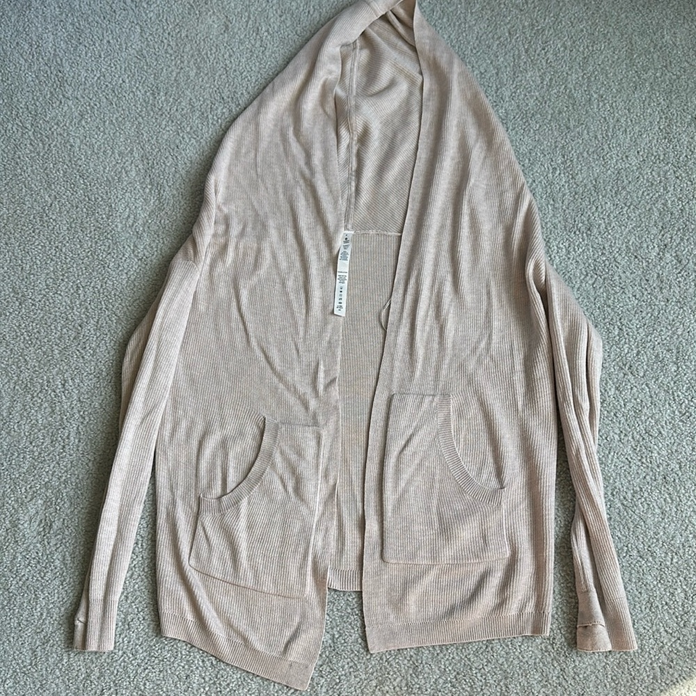 Lululemon sweater